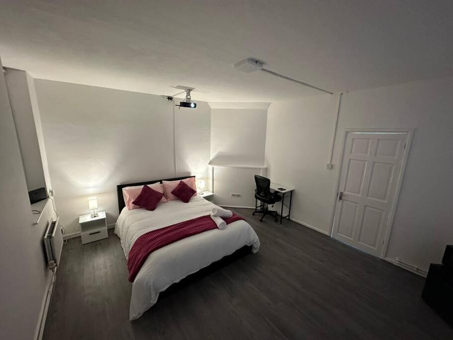 Super Double Bedroom Zone 1 London Kültér fotó